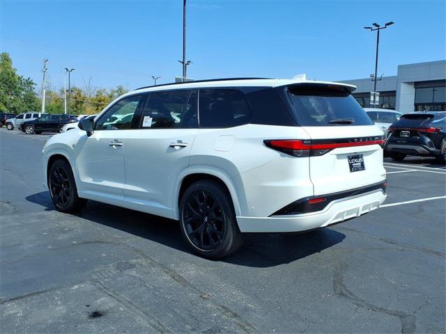 Photo of 2025 Wind Chill Pearl Lexus TX 350
