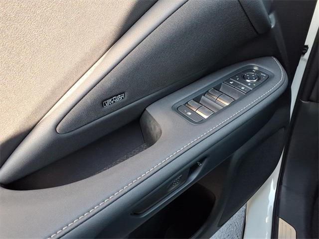 Photo of 2025 Wind Chill Pearl Lexus TX 350