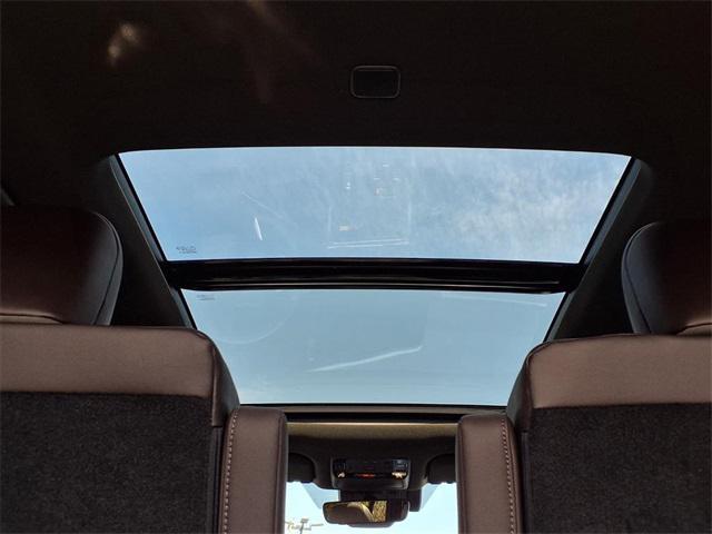 Photo of 2025 Wind Chill Pearl Lexus TX 350