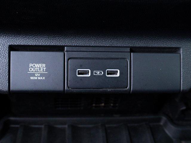 Photo of 2022 Black Acura MDX