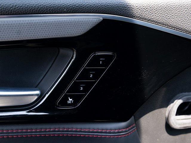 Photo of 2022 Black Acura MDX
