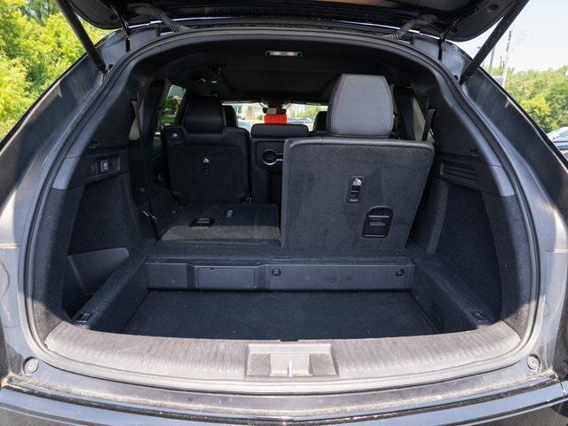 Photo of 2022 Black Acura MDX