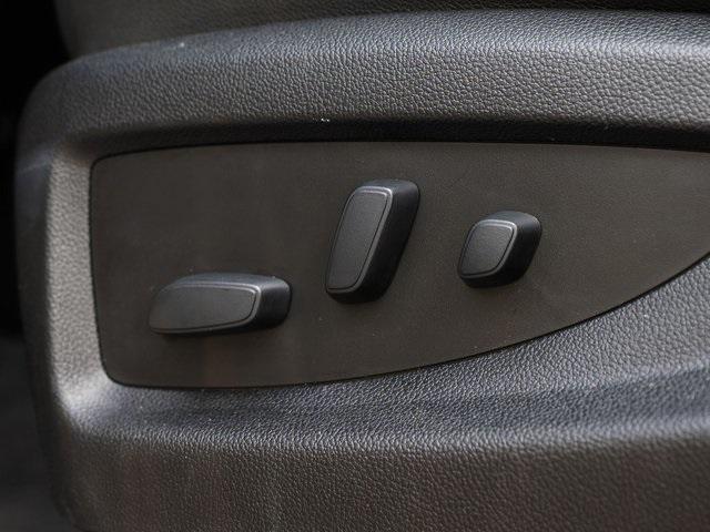 Photo of 2020 Summit White Chevrolet Tahoe
