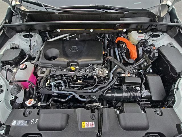 Photo of 2024 Wind Chill Pearl Toyota Venza