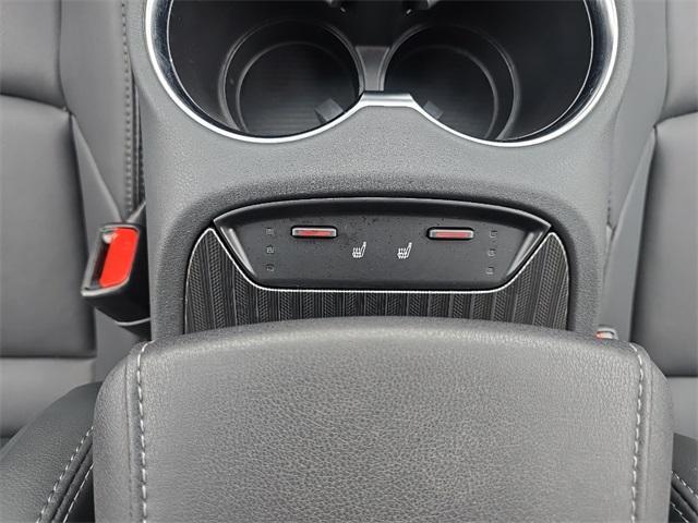 Photo of 2024 Wind Chill Pearl Toyota Venza
