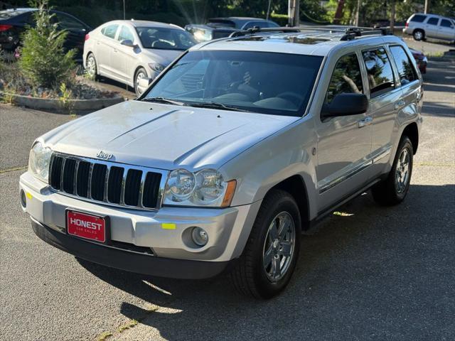 Photo of 2005 Bright Silver Metallic Clearcoat Jeep Grand Cherokee