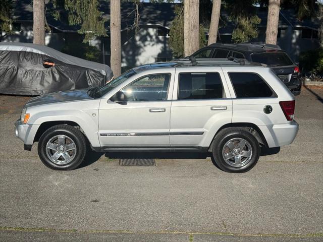 Photo of 2005 Bright Silver Metallic Clearcoat Jeep Grand Cherokee