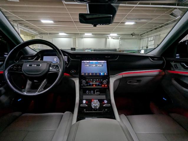 Photo of 2021 Velvet Red Pearlcoat Jeep Grand Cherokee L