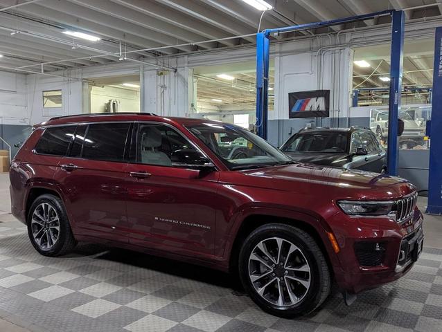 Photo of 2021 Velvet Red Pearlcoat Jeep Grand Cherokee L