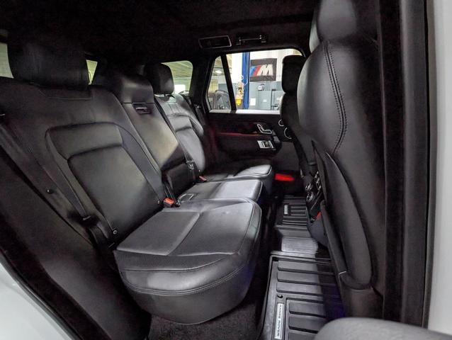 Photo of 2020 Fuji White Land Rover Range Rover