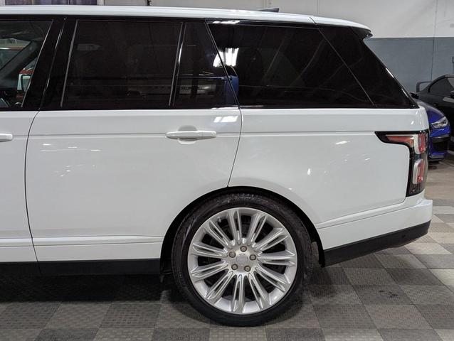 Photo of 2020 Fuji White Land Rover Range Rover