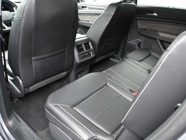Photo of 2022 Pyrite Silver Metallic Volkswagen Atlas