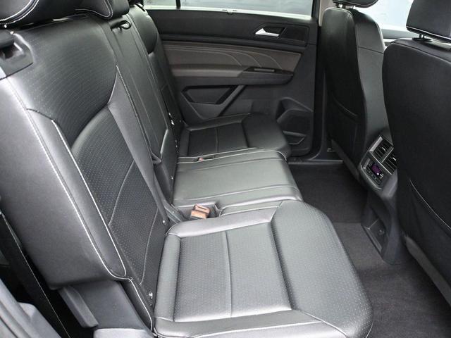 Photo of 2022 Pyrite Silver Metallic Volkswagen Atlas