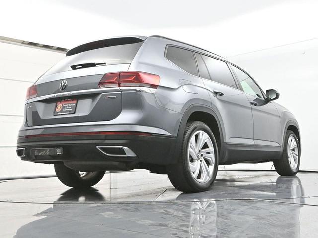 Photo of 2021 Platinum Gray Metallic Volkswagen Atlas