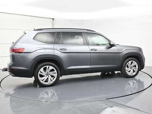 Photo of 2021 Platinum Gray Metallic Volkswagen Atlas