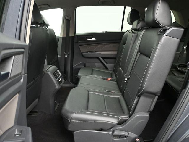 Photo of 2021 Platinum Gray Metallic Volkswagen Atlas