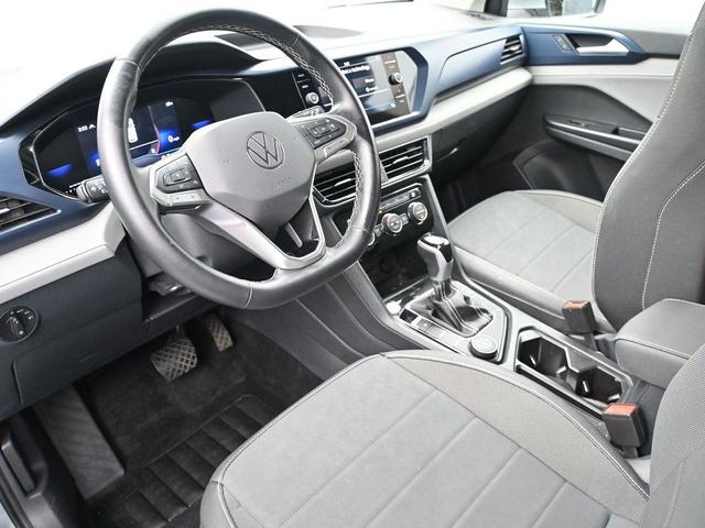 Photo of 2024 Pyrite Silver Metallic Volkswagen Taos