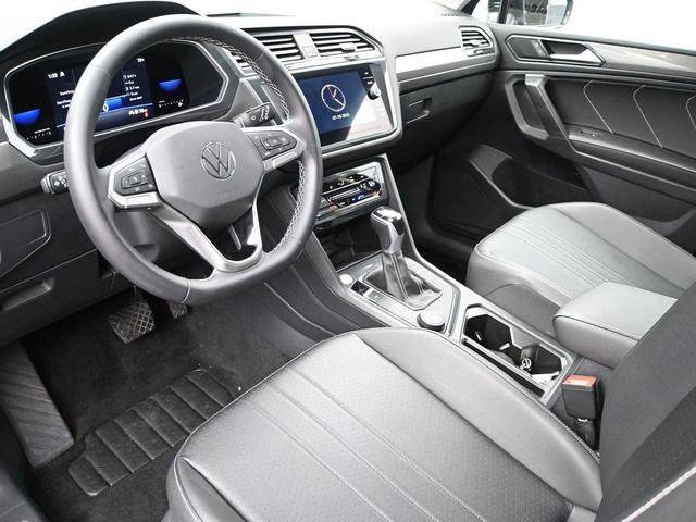 Photo of 2022 Deep Black Pearl Volkswagen Tiguan