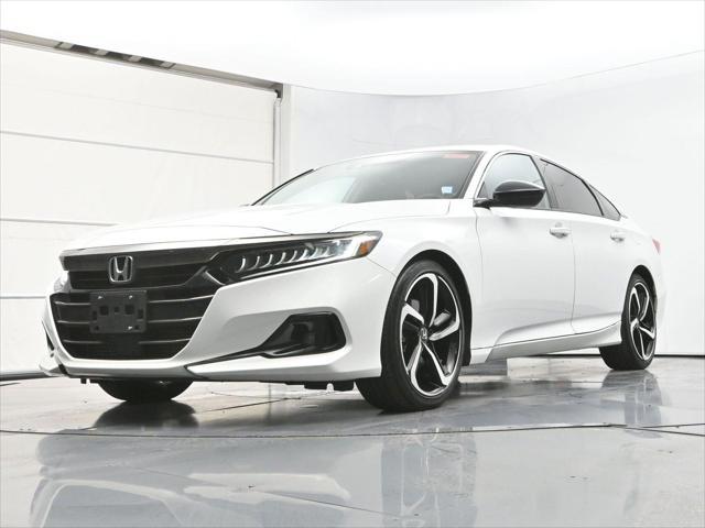 Photo of 2022 Platinum White Pearl Honda Accord