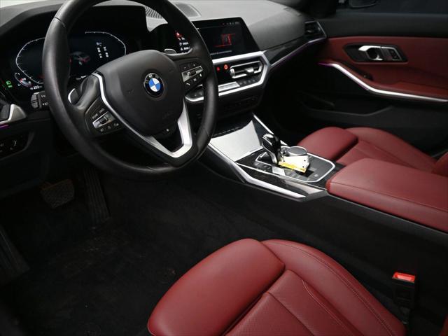 Photo of 2022 Alpine White BMW 330