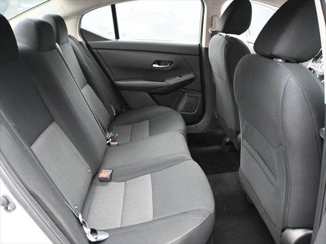 Photo of 2023 Brilliant Silver Metallic Nissan Sentra