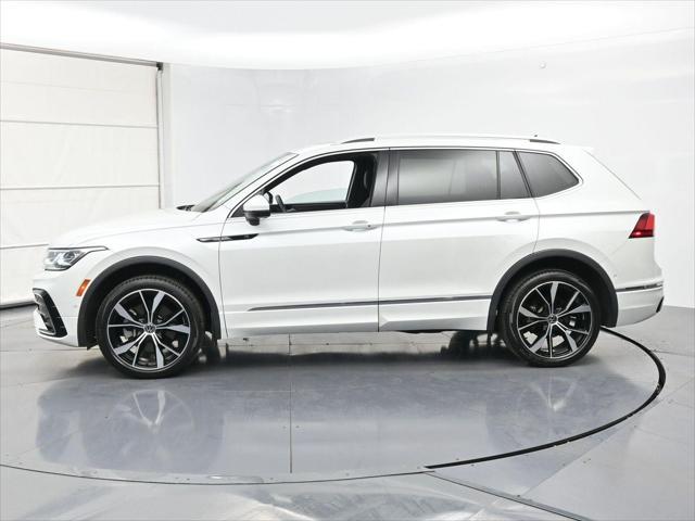 Photo of 2022 Atlantic Blue Metallic Volkswagen Tiguan