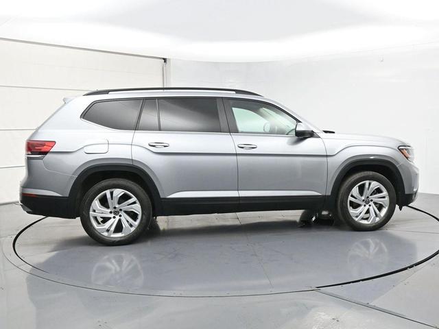 Photo of 2021 Pyrite Silver Metallic Volkswagen Atlas