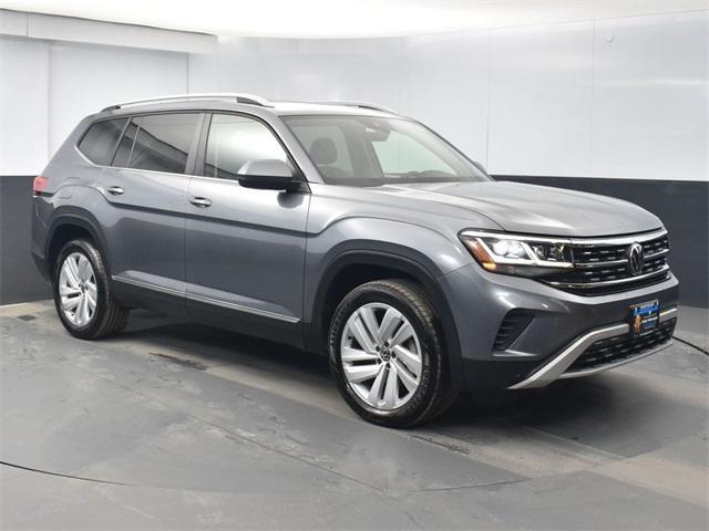 Photo of 2021 Pure White Volkswagen Atlas