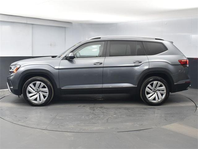 Photo of 2021 Pure White Volkswagen Atlas