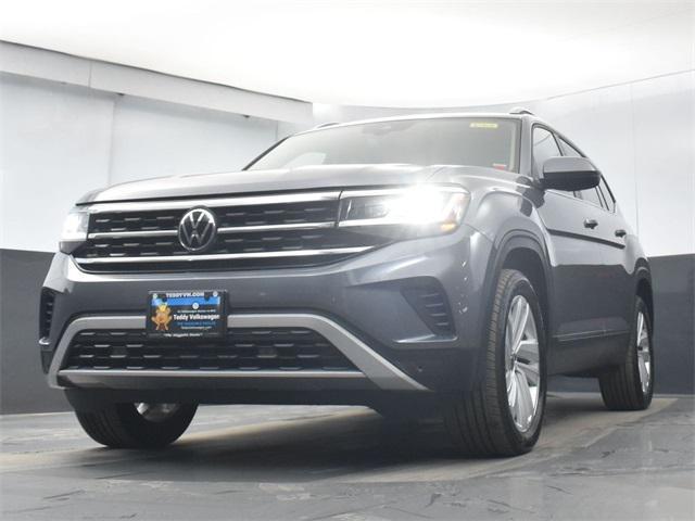 Photo of 2021 Pure White Volkswagen Atlas