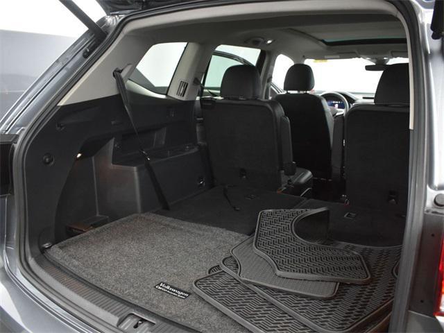 Photo of 2021 Pure White Volkswagen Atlas