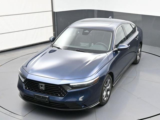 Photo of 2024 Canyon River Blue Metallic Honda Accord