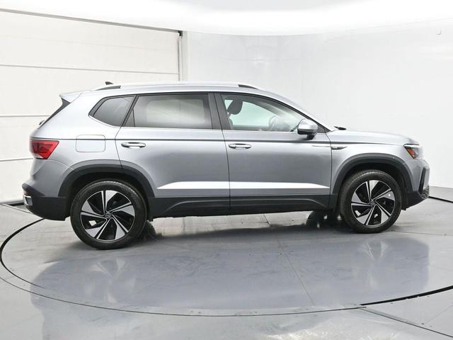 Photo of 2023 Pyrite Silver Metallic Volkswagen Taos