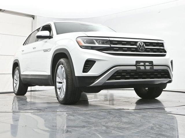 Photo of 2023 Pure White Volkswagen Atlas Cross Sport