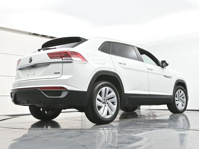 Photo of 2023 Pure White Volkswagen Atlas Cross Sport