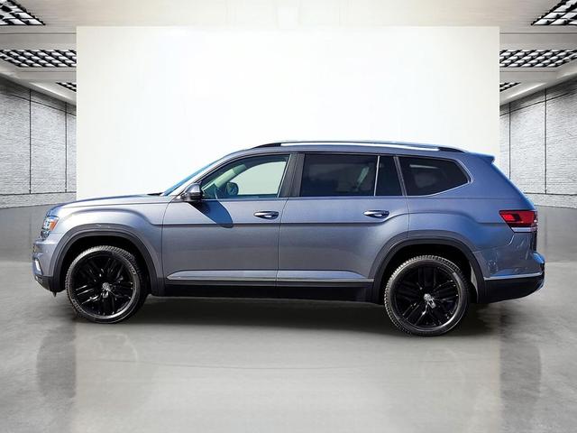 Photo of 2019 Platinum Gray Metallic Volkswagen Atlas