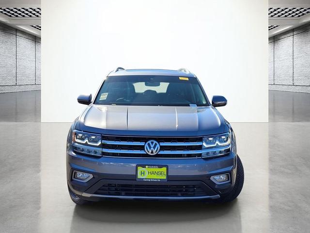 Photo of 2019 Platinum Gray Metallic Volkswagen Atlas