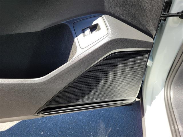 Photo of 2024 Pure White Volkswagen Tiguan