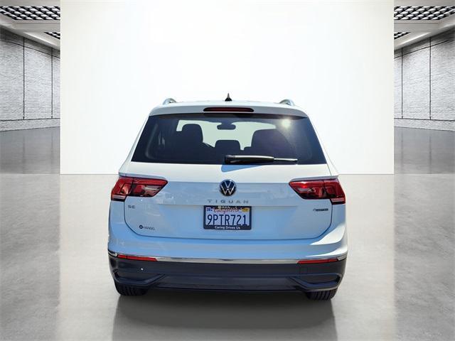 Photo of 2024 Pure White Volkswagen Tiguan