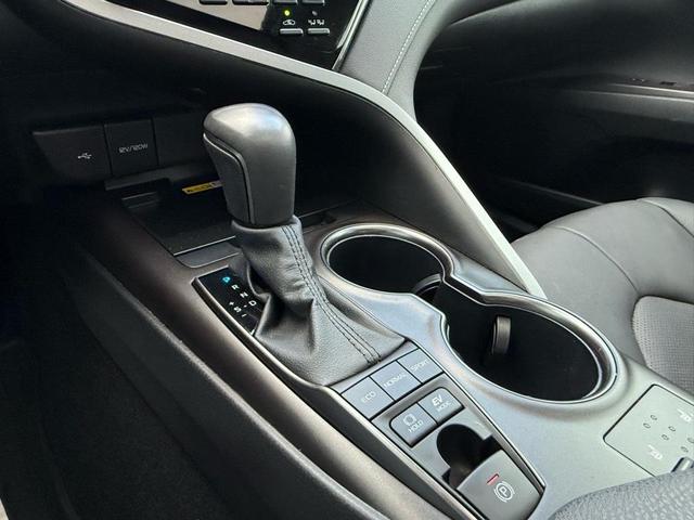 Photo of 2024 Predawn Gray Mica Toyota Camry Hybrid