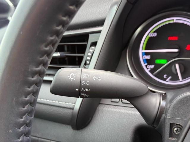Photo of 2024 Predawn Gray Mica Toyota Camry Hybrid