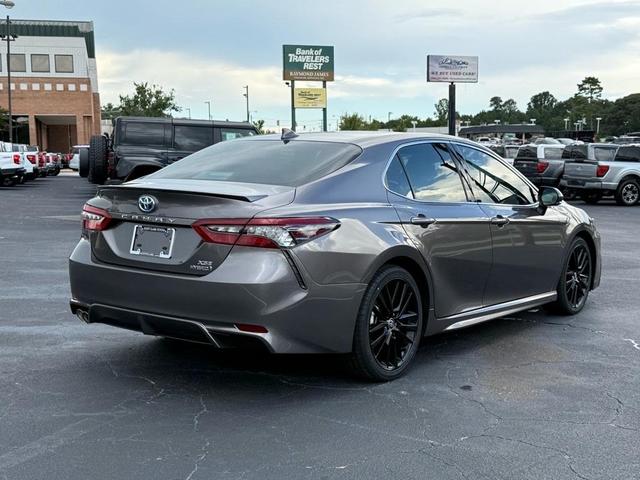 Photo of 2024 Predawn Gray Mica Toyota Camry Hybrid