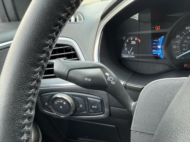 Photo of 2018 Ingot Silver Ford Edge