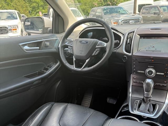 Photo of 2018 Ingot Silver Ford Edge
