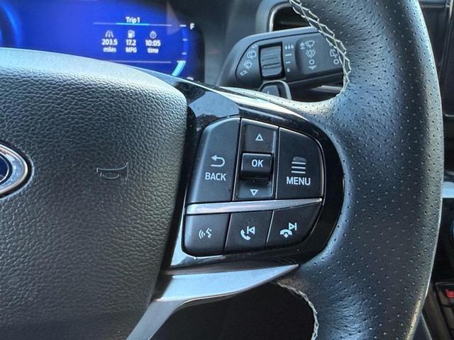 Photo of 2022 Star White Metallic Tri-Coat Ford Explorer