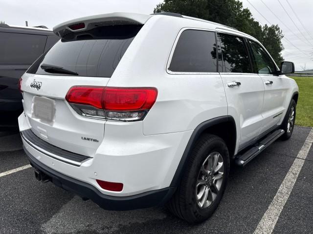 Photo of 2015 Bright White Clearcoat Jeep Grand Cherokee