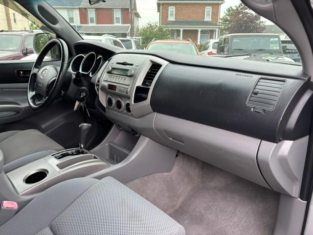 Photo of 2007 Silver Streak Mica Toyota Tacoma