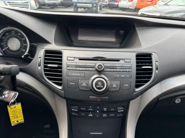 Photo of 2010 Crystal Black Pearl Acura TSX