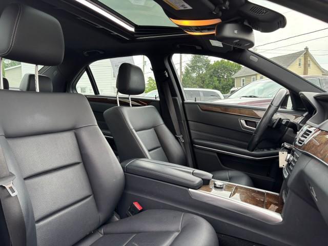 Photo of 2014 Black Mercedes-Benz E-Class