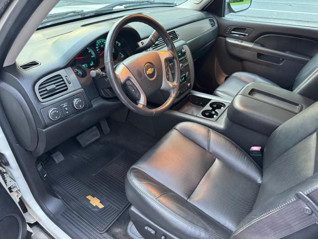 Photo of 2012 White Diamond Tricoat Chevrolet Silverado 1500